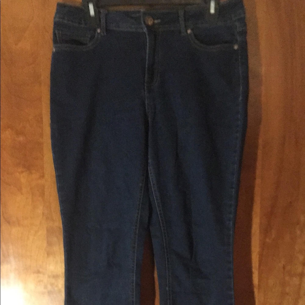 Boot cut jeans